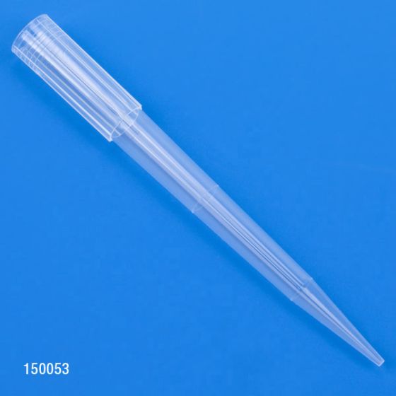 10 µL Pipette Tips, Universal Low Retention, Graduated 31 mm — Bulk, Racked & Filtered, Sterile | Globe Scientific