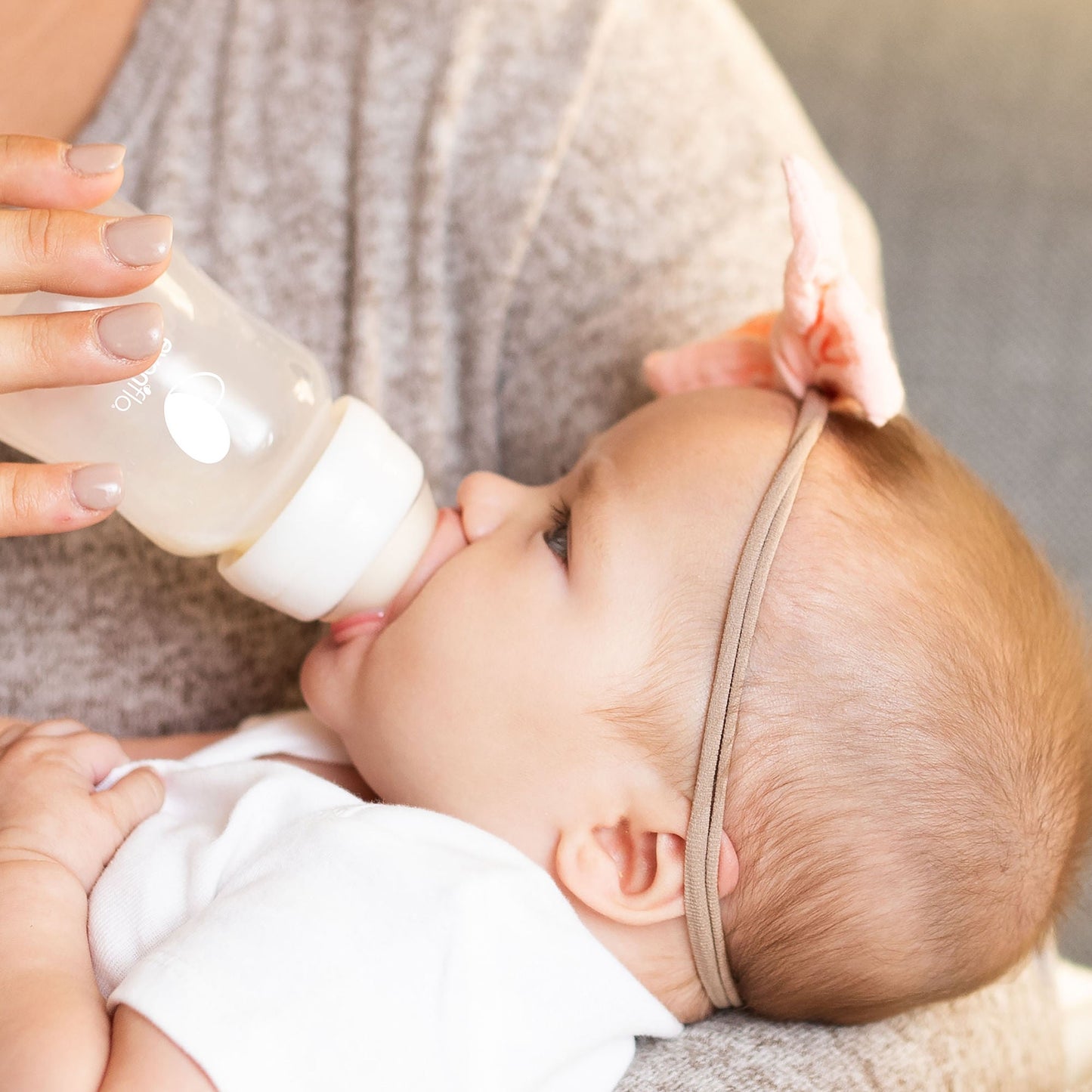 Evenflo® Feeding Balance + Standard Neck Baby Bottle