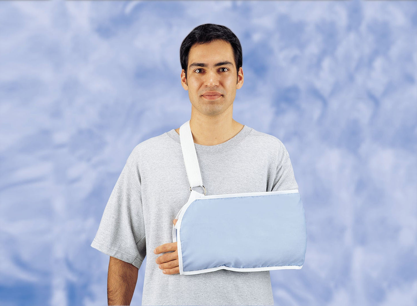 DeRoyal Arm Sling with Shoulder Pad D-Ring / Hook and Loop Strap Closure