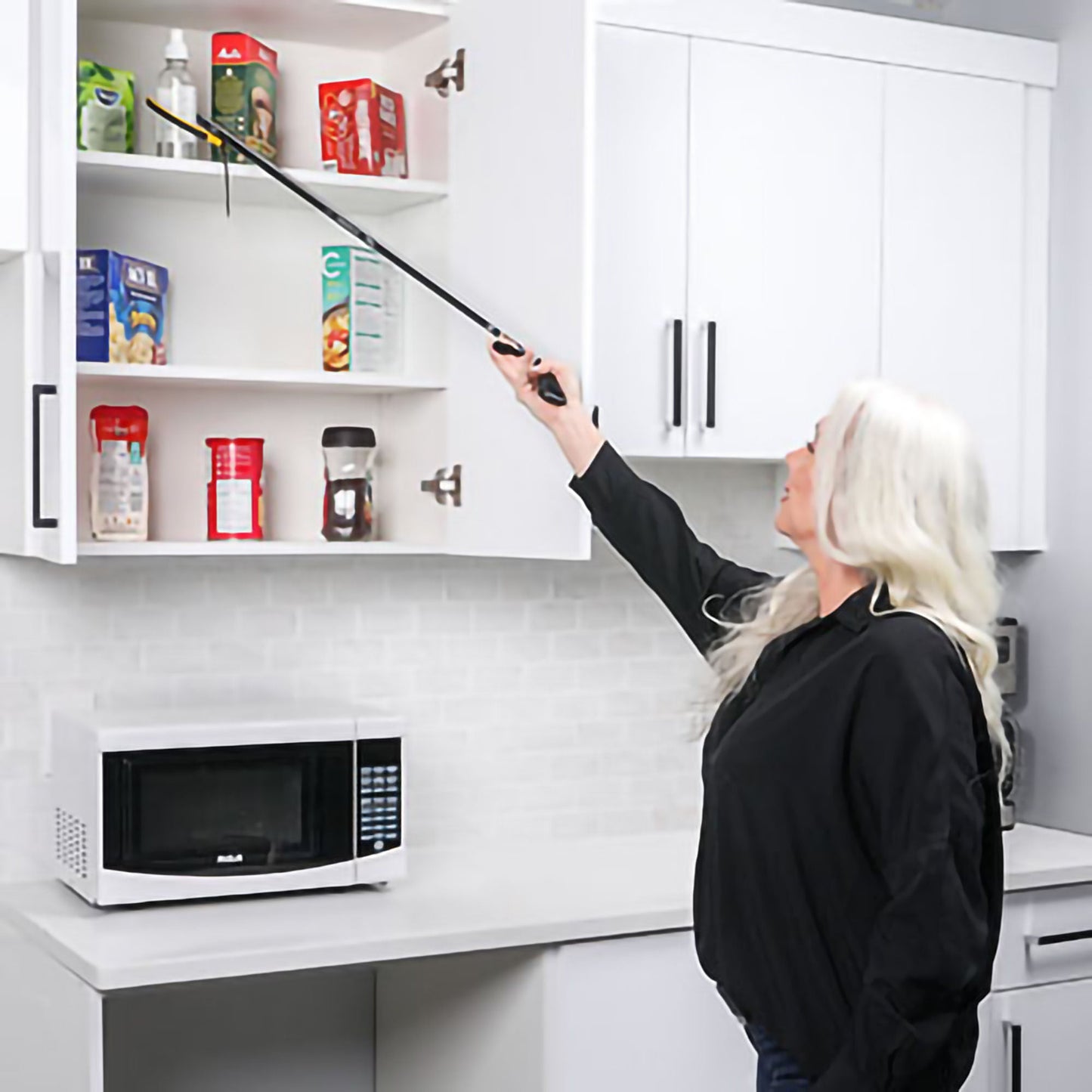 FabLife™ Pistol Grip Reaching Aid, 20-Inch Length