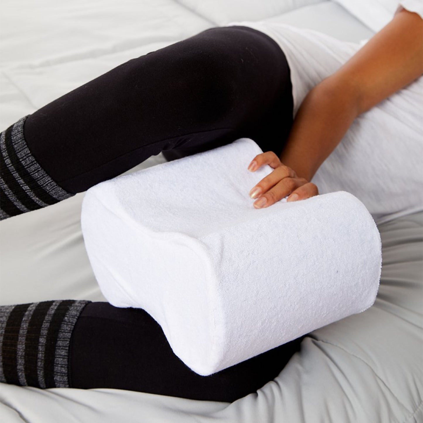 Hermell Products Knee Support Pillow
