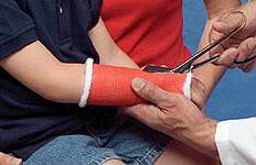 Delta-Cast Conformable Cast Tape Polyester White