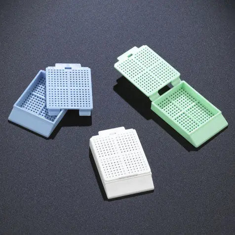 Biopsy Embedding Cassettes, Attached Lid, 30°/35° Writing Area — 9 Colors, 1000/Unit | Globe Scientific