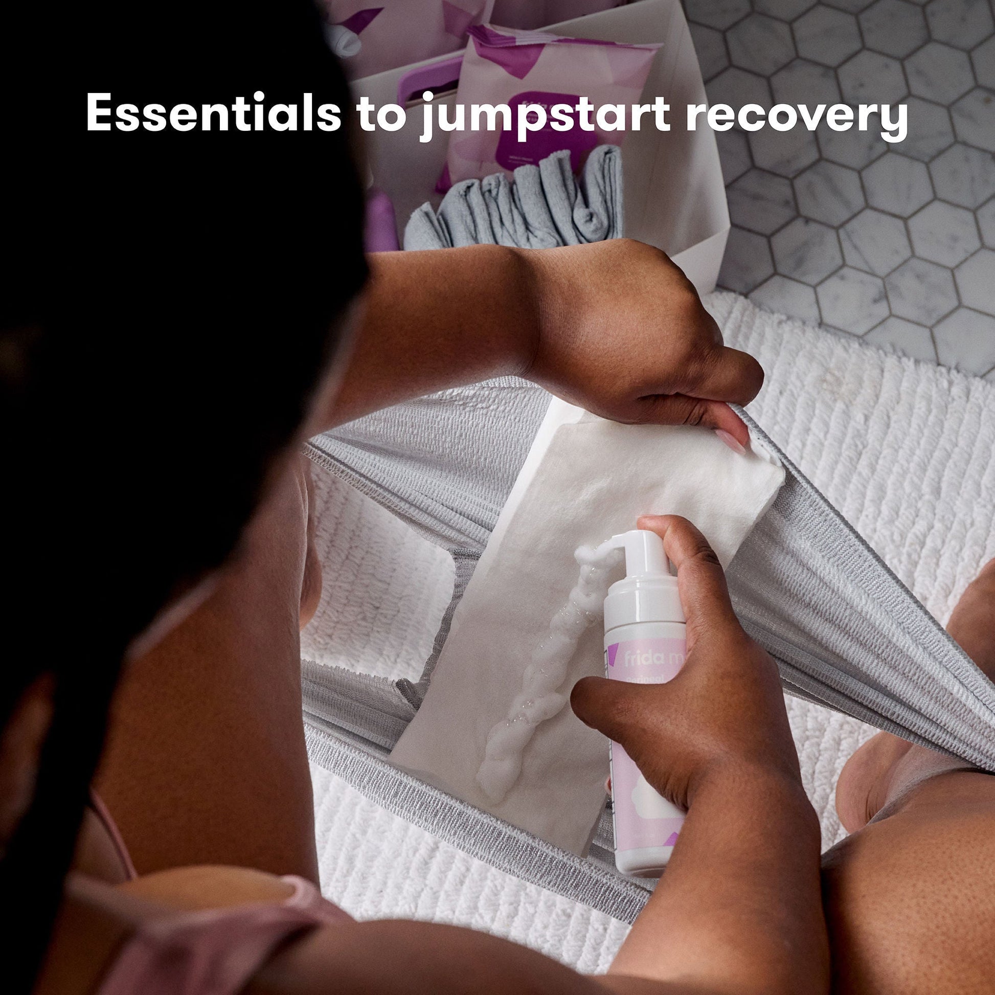 frida mom Recovery Essentials Kit with Peri Bottle