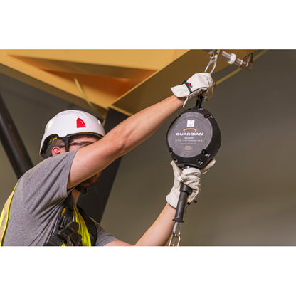 Guardian Fall Protection Velocity Class 1 Cable SRL 42000 – hooking up, close-up