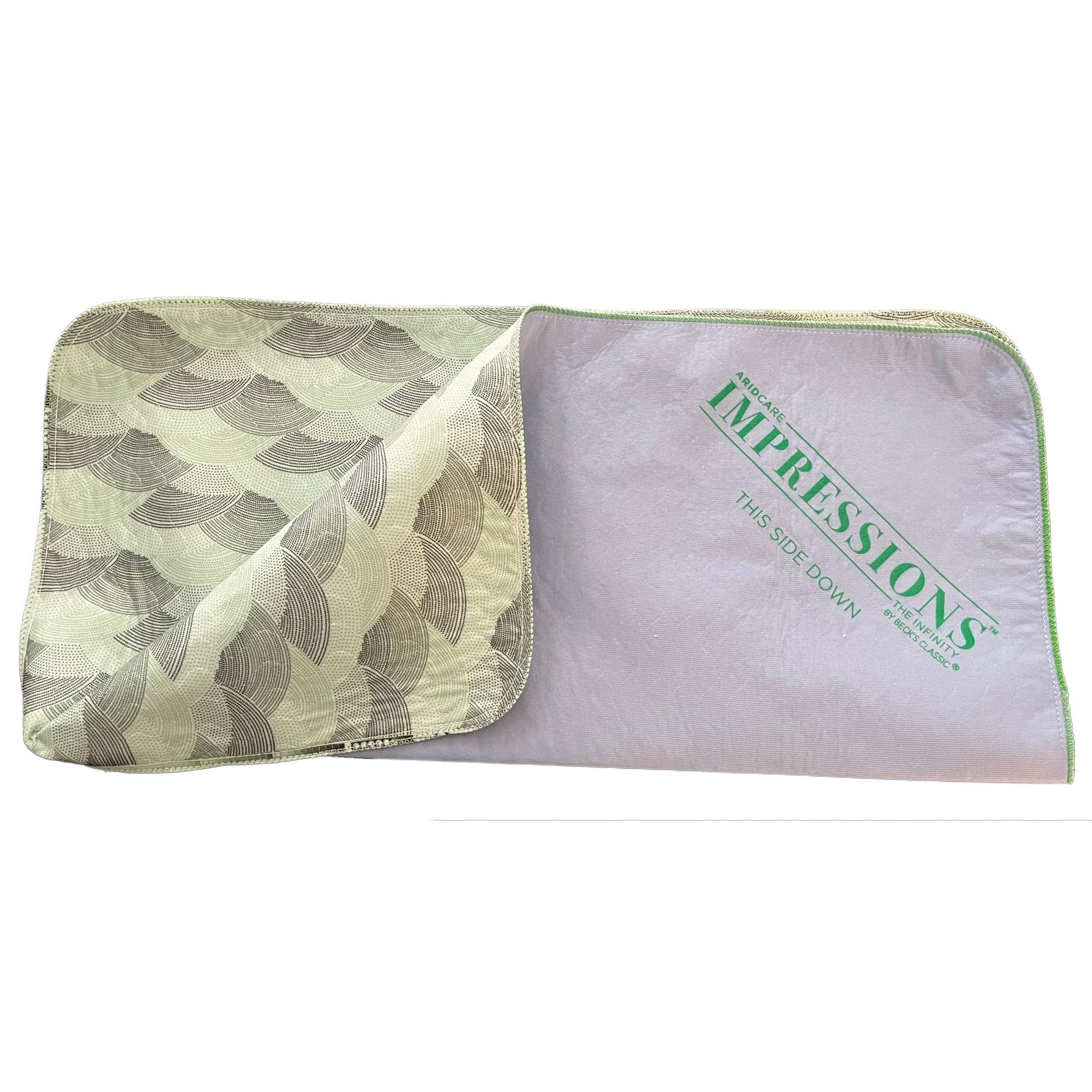 Beck's Classic Impressions™ Reusable Underpad, Green Wave Pattern