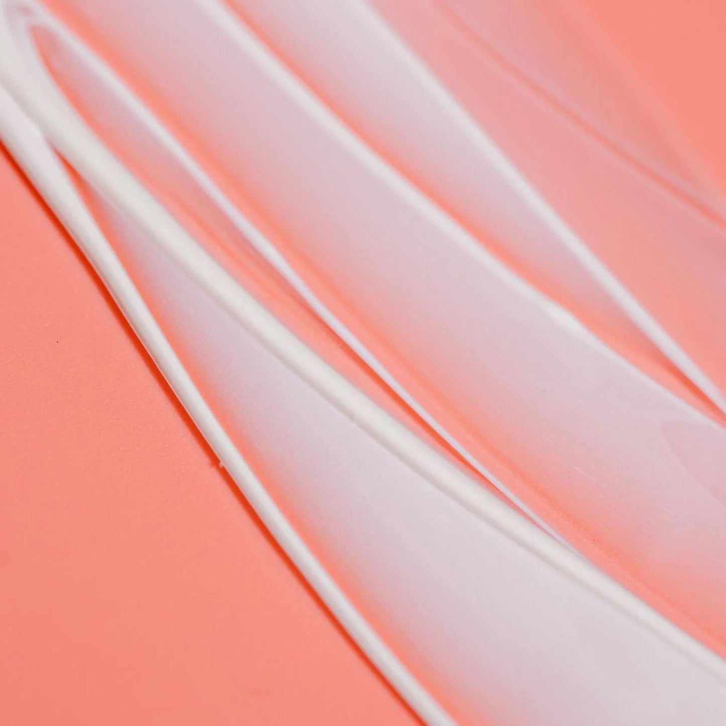 Coola® Dew Good™ Illuminating Serum Sunscreen with Probiotic & BlueScreen™ SPF30