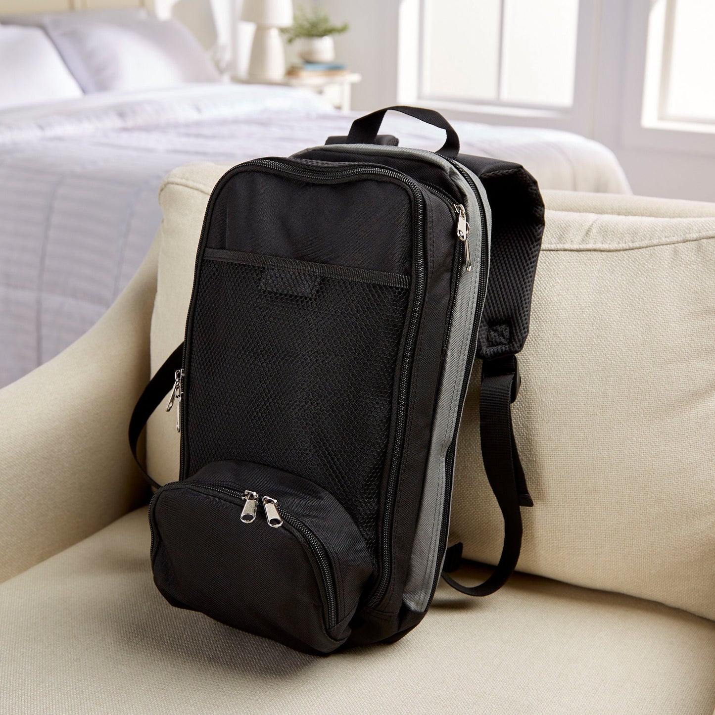 McKesson Feeding Pump Backpack for Two Bags, Kangaroo™ Dual Flush System
