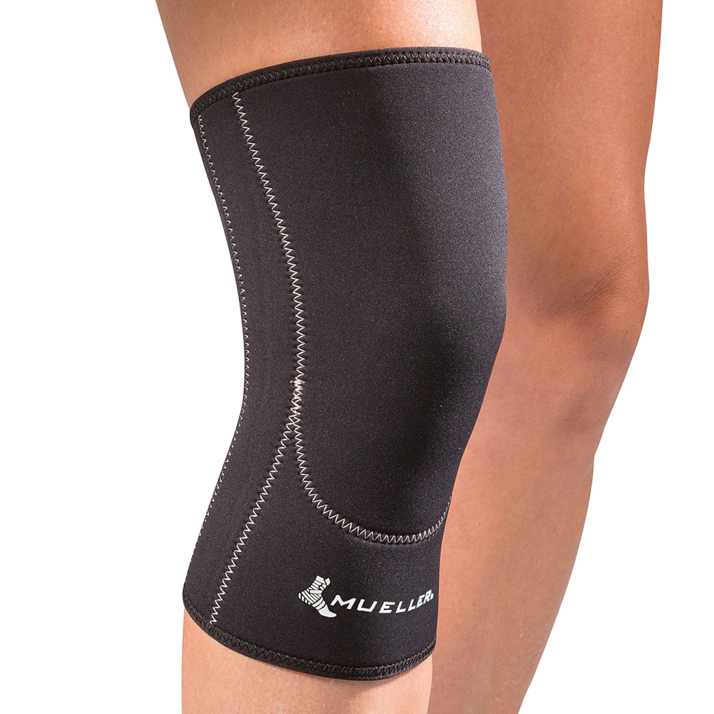 Mueller Knee Support Pull-On 16 to 18 Inch Knee Circumference Left or Right Knee