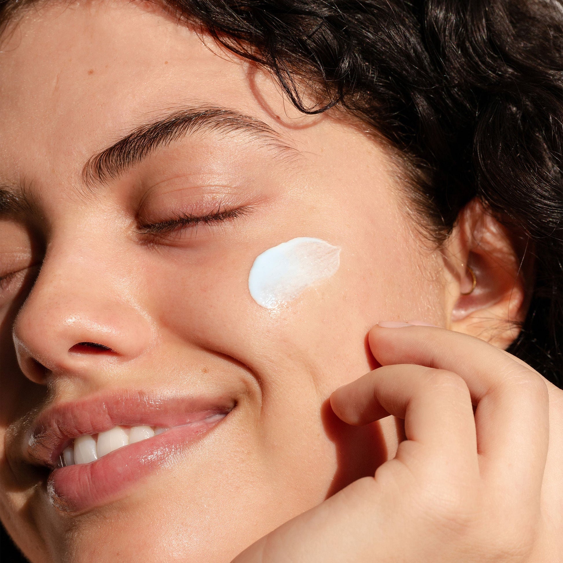 Coola® Refreshing Water Plumping Gel Serum Sunscreen with BlueScreen™ SPF 30