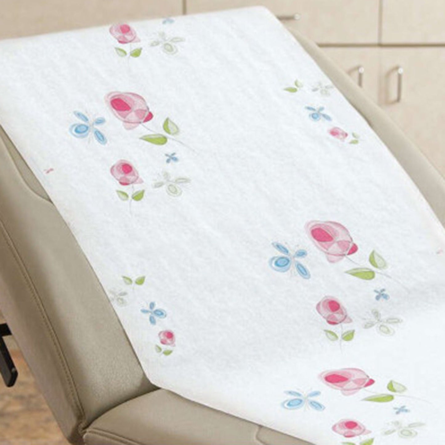 Rose Garden® Smooth Table Paper, White