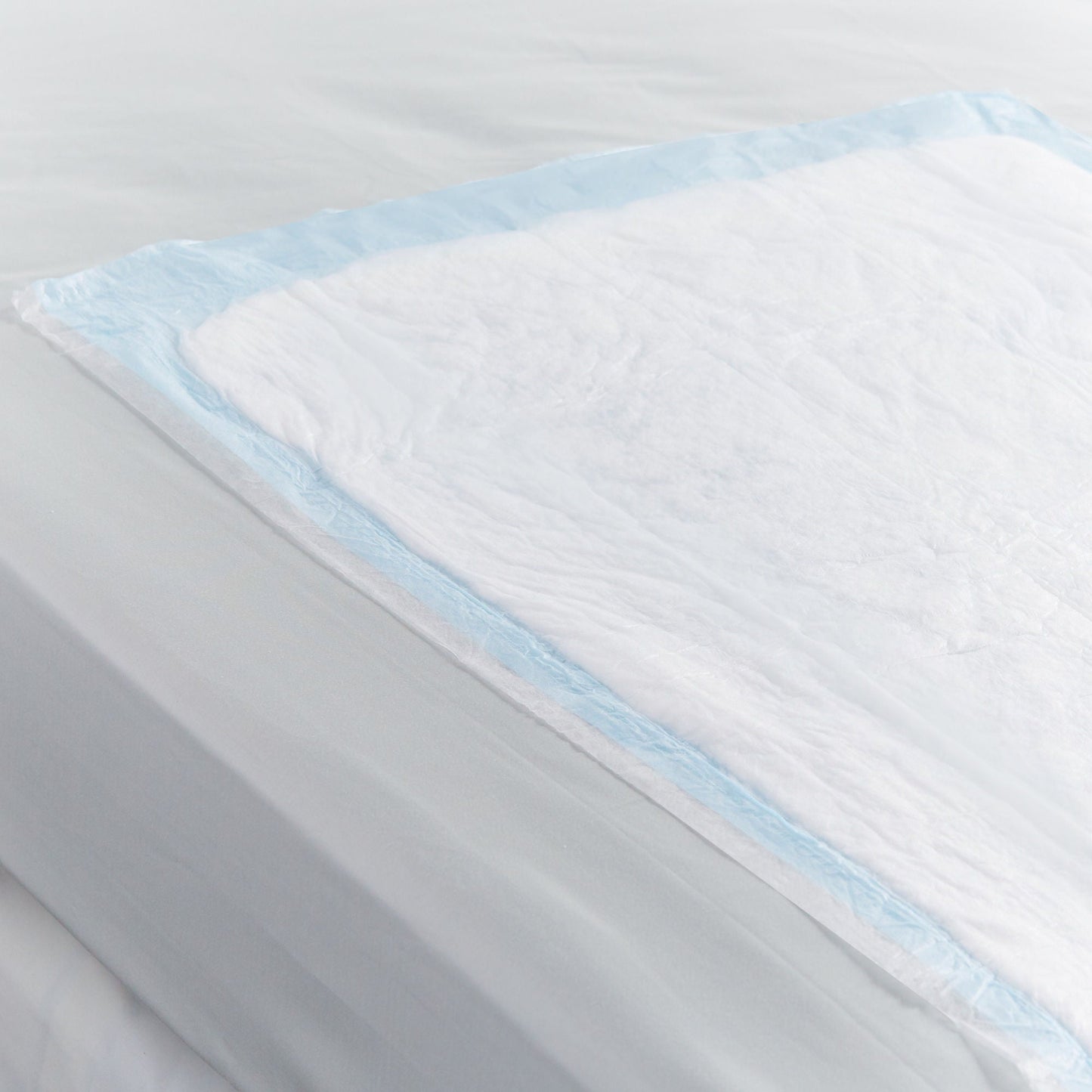 Wings™ Plus Underpads, Disposable, Heavy Absorbency