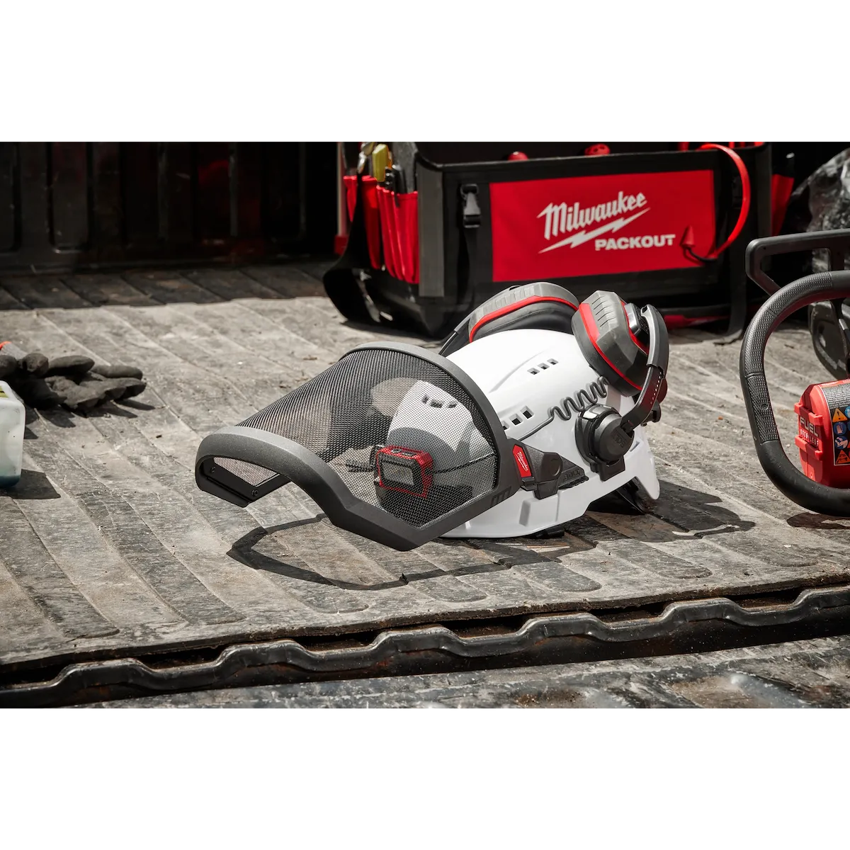 Milwaukee BOLT Full Face Shield - Metal Mesh (Compatible with Safety Helmet [No Brim]) 48-73-1431