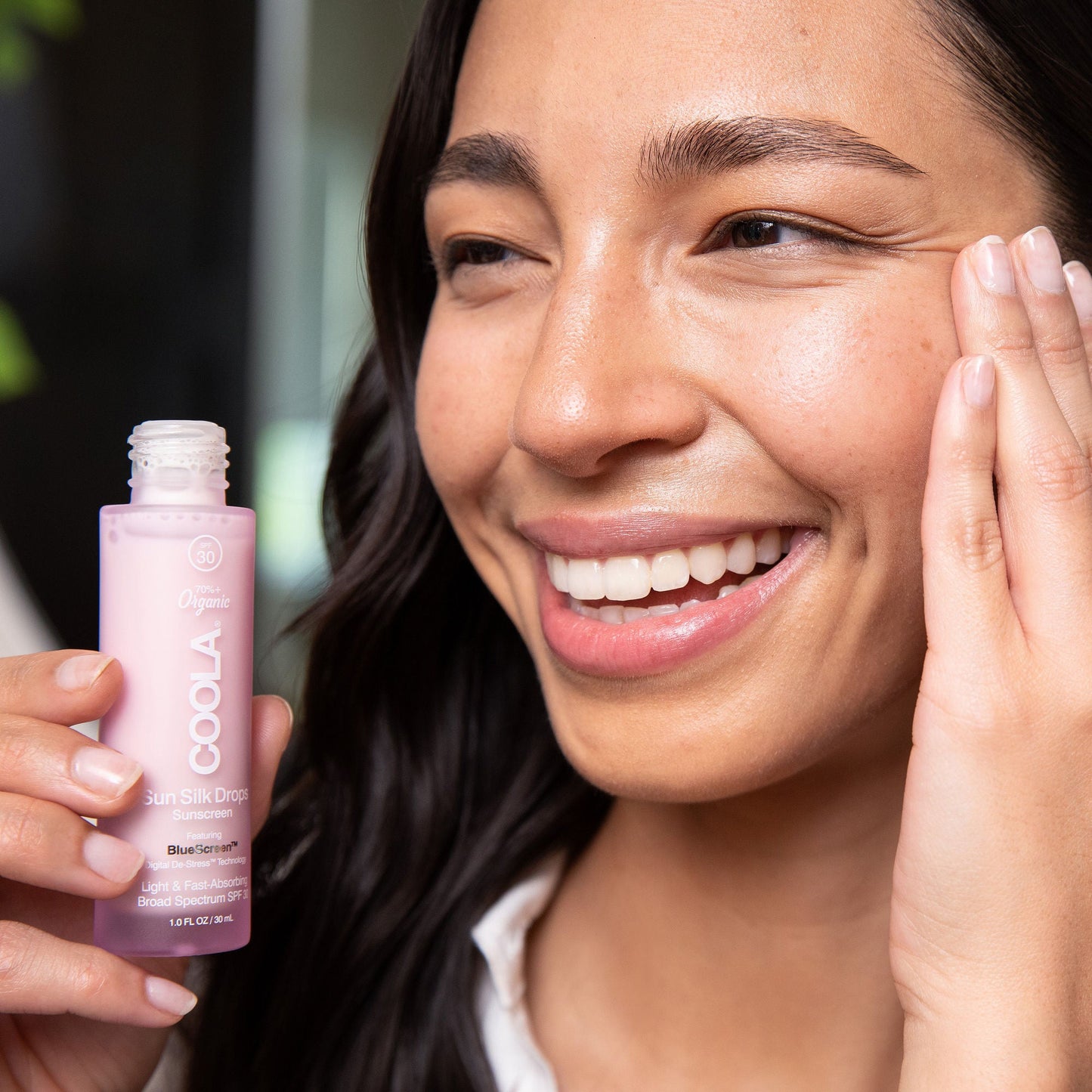 Coola® Sun Silk Drops Sunscreen with BlueScreen™ Digital De-Stress™ SPF 30