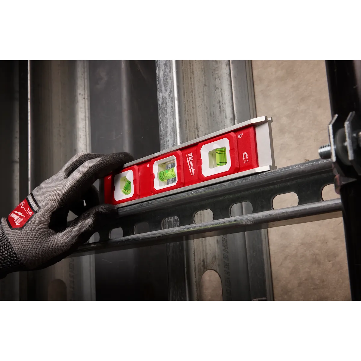 Milwaukee 10" Torpedo Level 48-22-5106