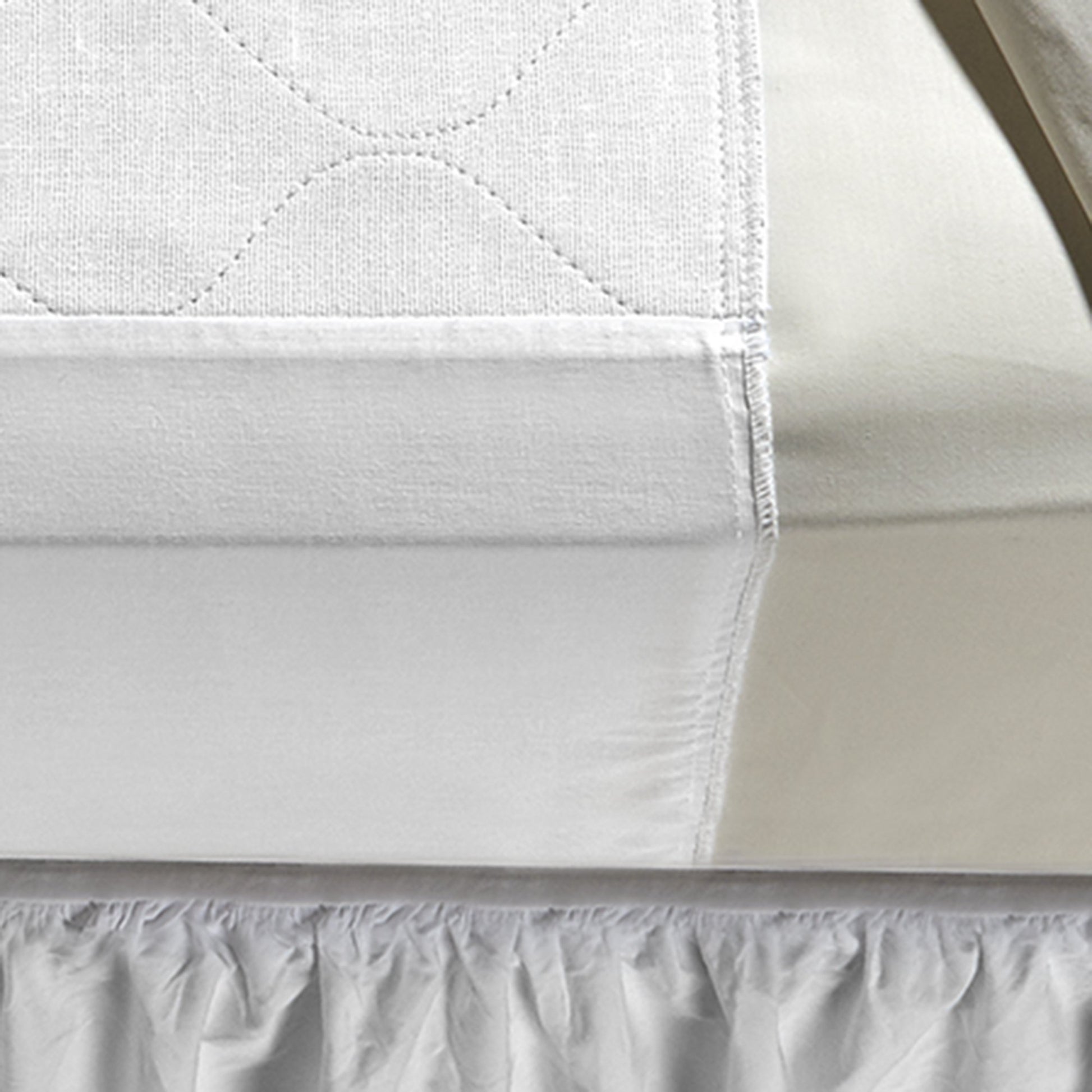 CareFor™ Deluxe Underpad with Tuckable Flaps