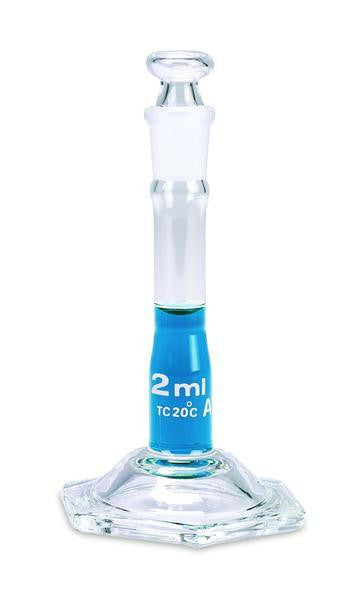 SIBATA Class A Volumetric Flask with Glass Stopper - 2306A Series — view 3