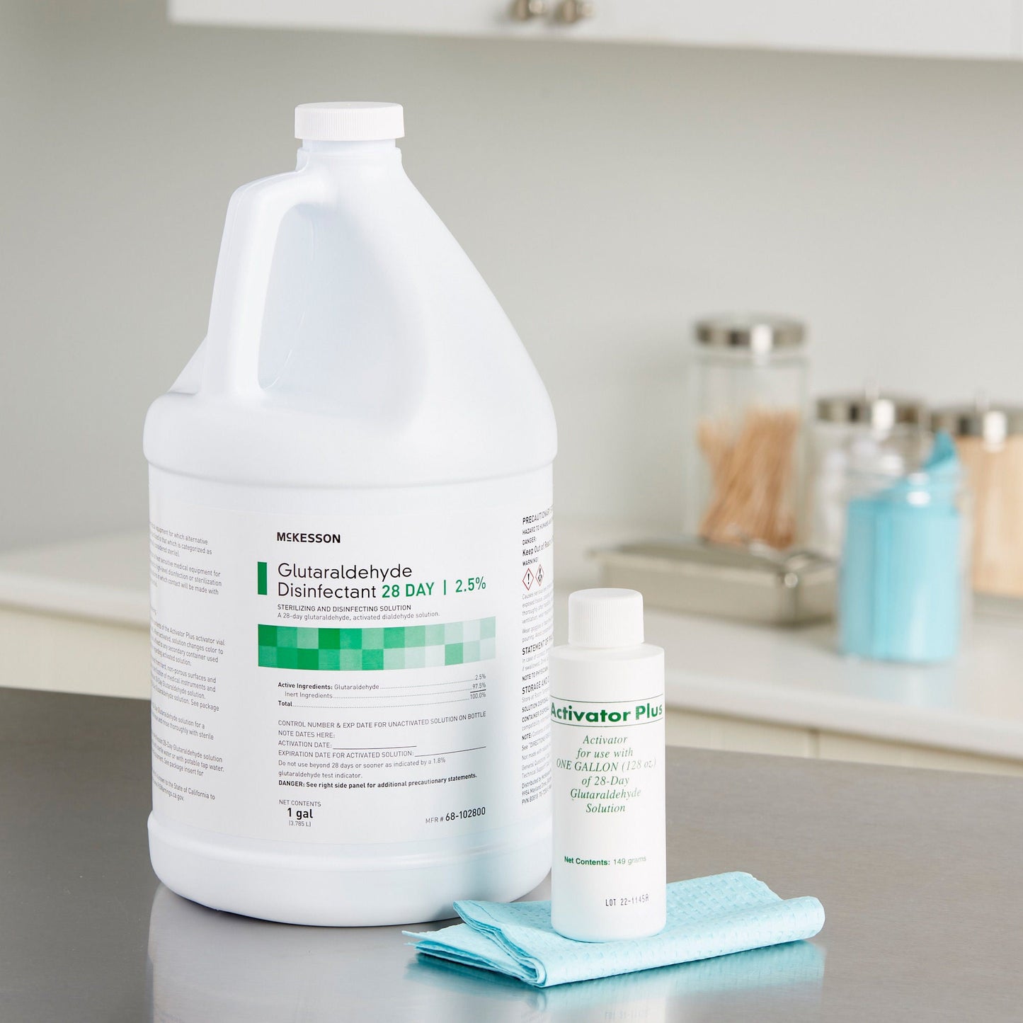 McKesson Glutaraldehyde High Level Disinfectant, 1-gallon Jug – Case of 4 - view 8