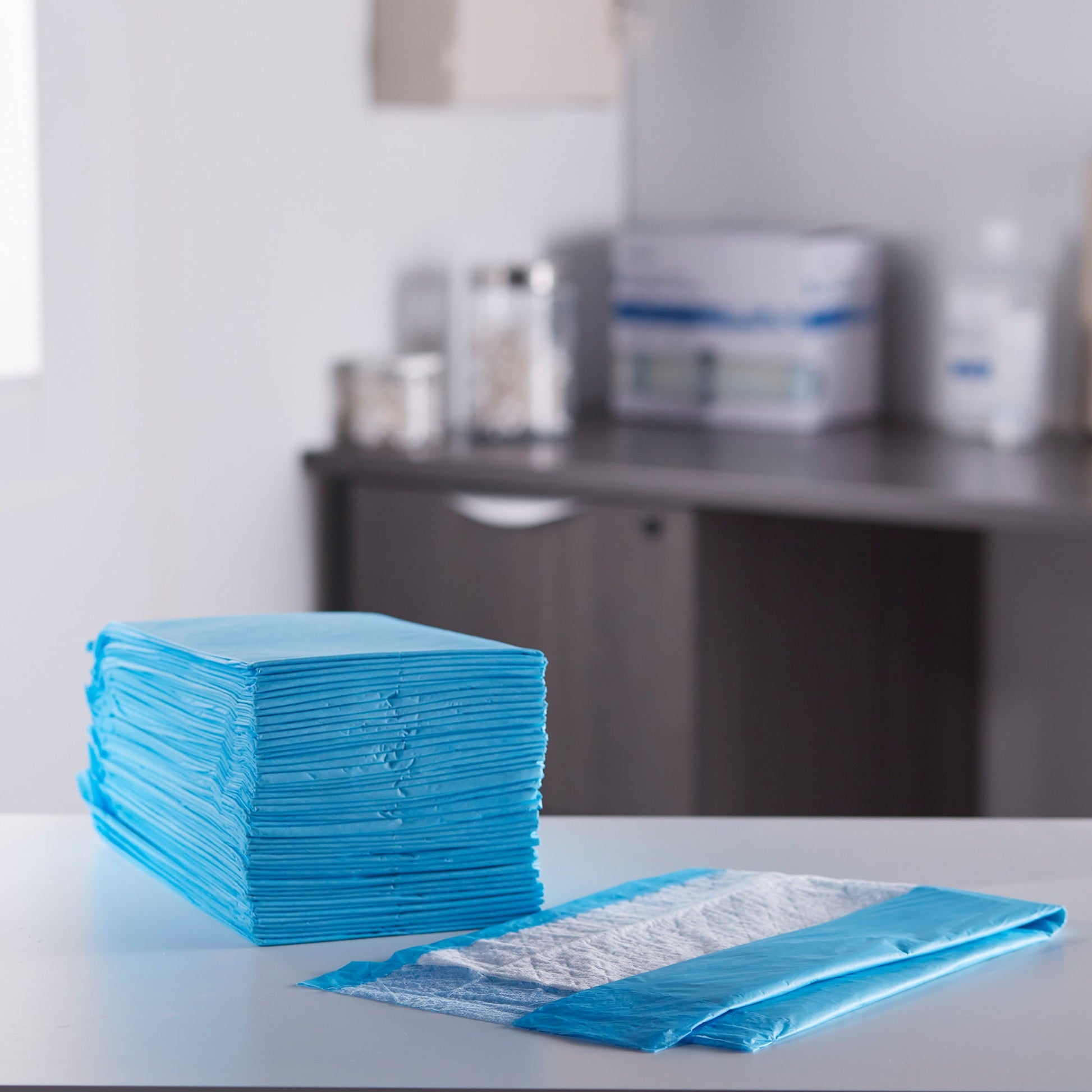 McKesson Nonsterile Blue Procedure Underpad