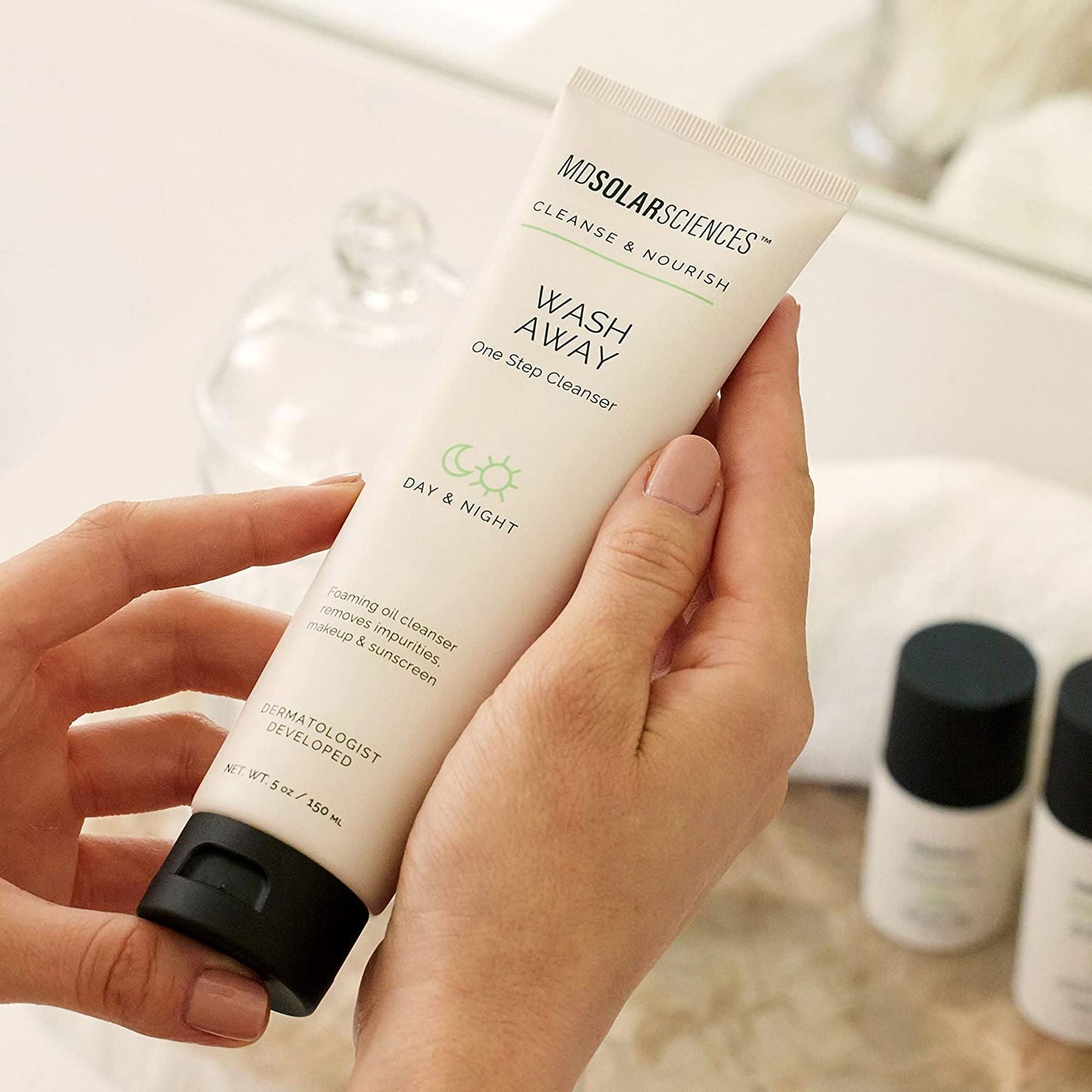 MDSolarsciences™ Wash Away One Step Cleanser