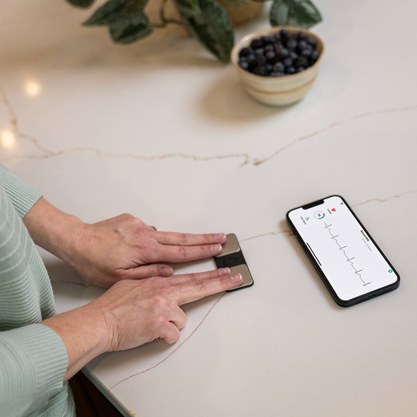 KardiaMobile® Electrocardiograph