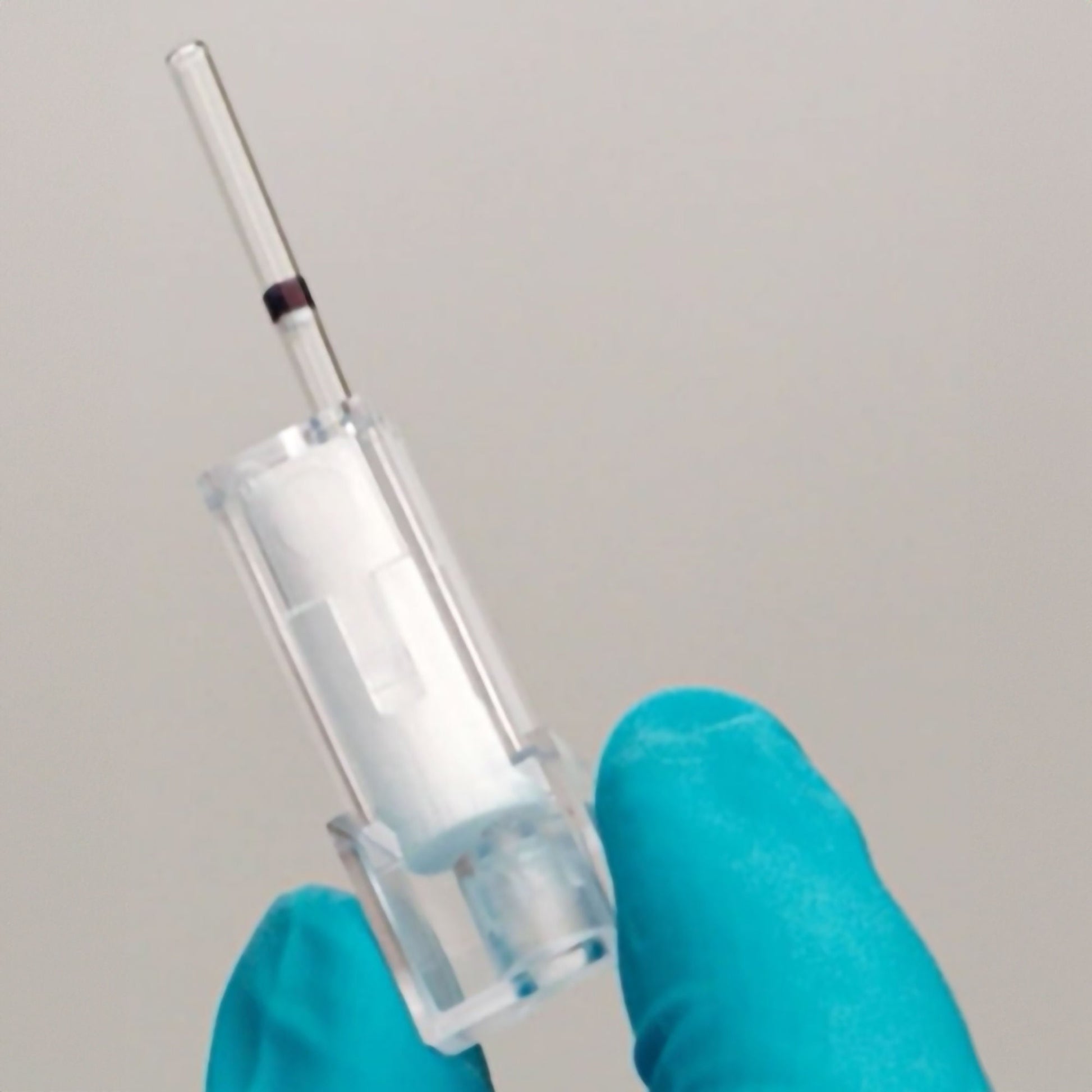 DCA Vantage Capillary Holder For DCA Vantage Analyzer, Microalbumin / Creatinine Tests