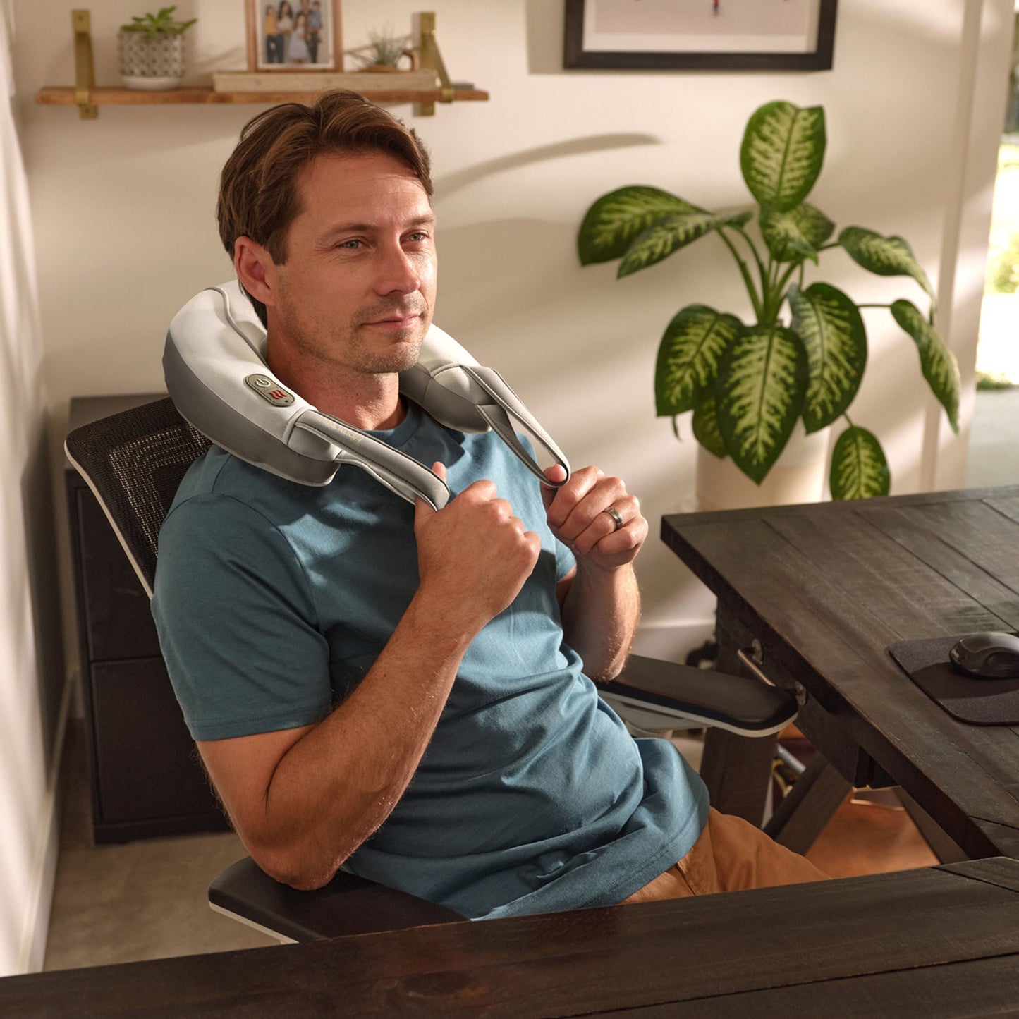 Homedics® Pro Therapy Vibration Neck Massager with Soothing Heat