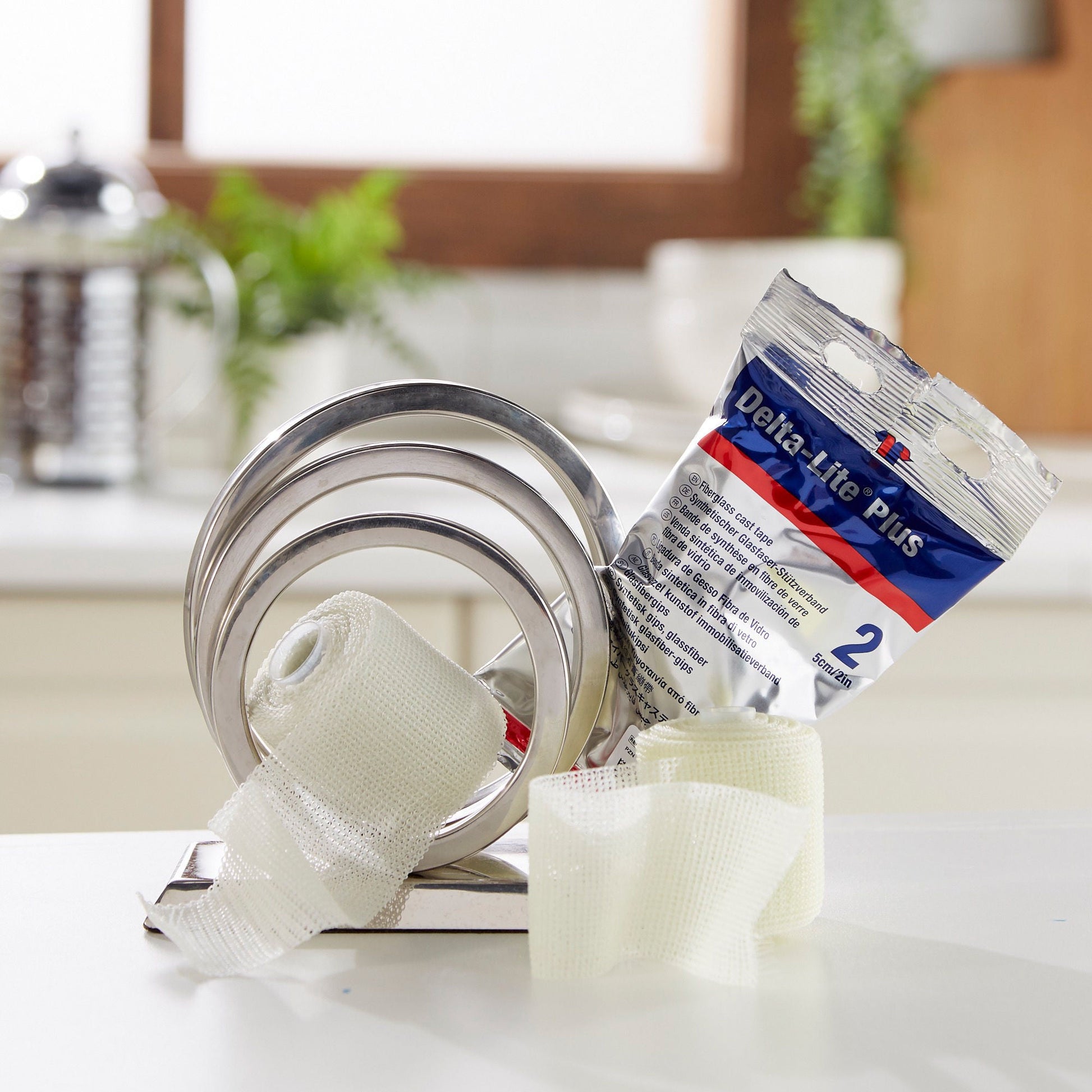 Delta-Lite® Plus White Cast Tape